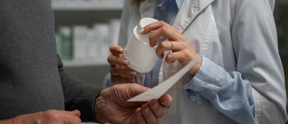 Laboratório de Manipulação de Medicamentos: Como Funciona e Por Que é Tão Importante?